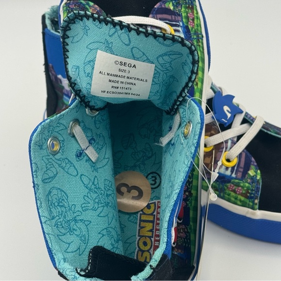 NWT Sonic The Hedgehog Sega High Top Canvas 2D Graphics Rear Zip Lace Up Design - Picture 12 of 12
